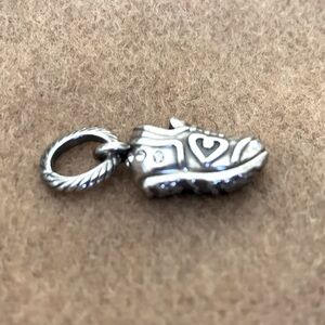 Brighton running shoe charm